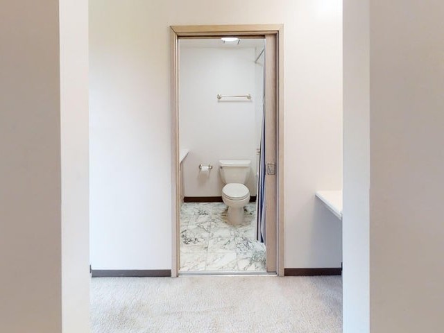 976A-Cross-Island-Rd-Bathroom(1)