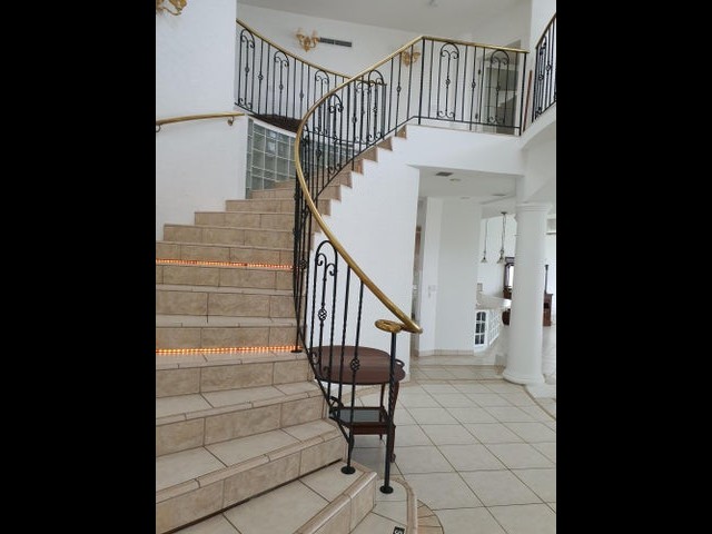 stairs to 2nd floor