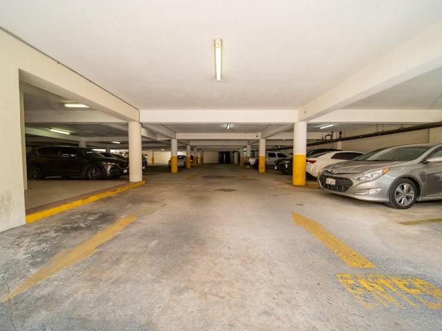 Teja Building Ungerground parking